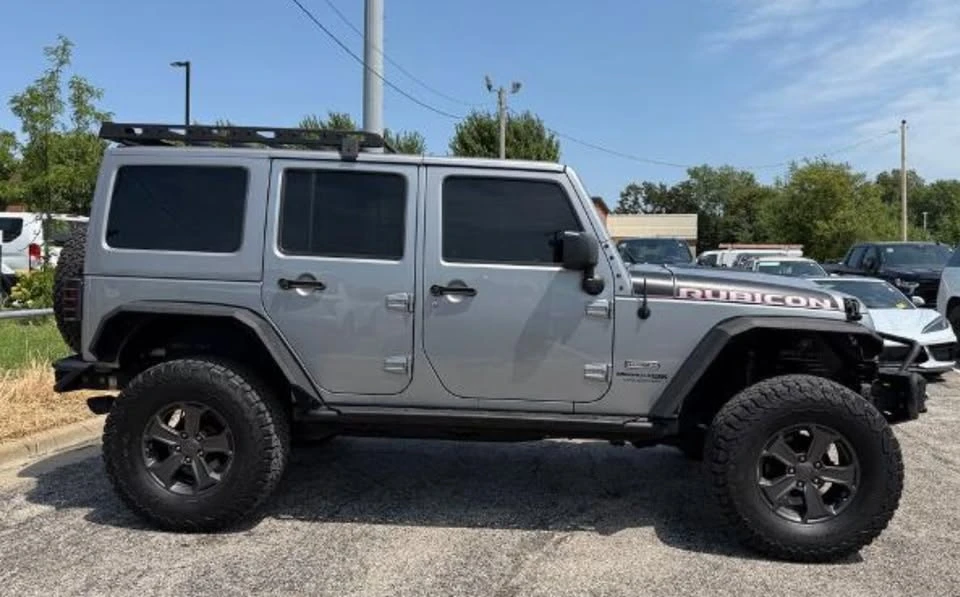 2018 Jeep JK Wrangler - Image 2 of 14