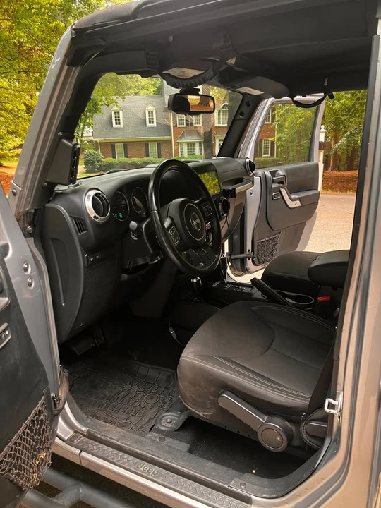 2018 Jeep JK Wrangler - Image 6 of 15