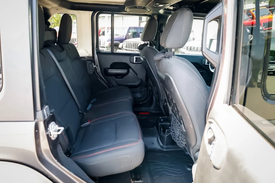 2018 Jeep JK Wrangler - Image 12 of 20