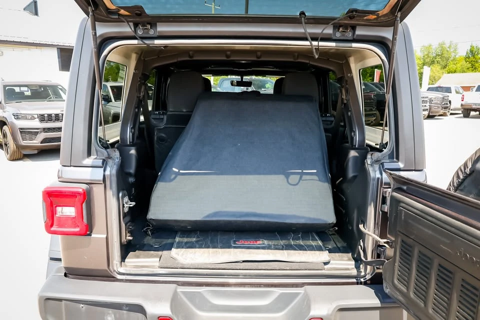 2018 Jeep JK Wrangler - Image 10 of 20