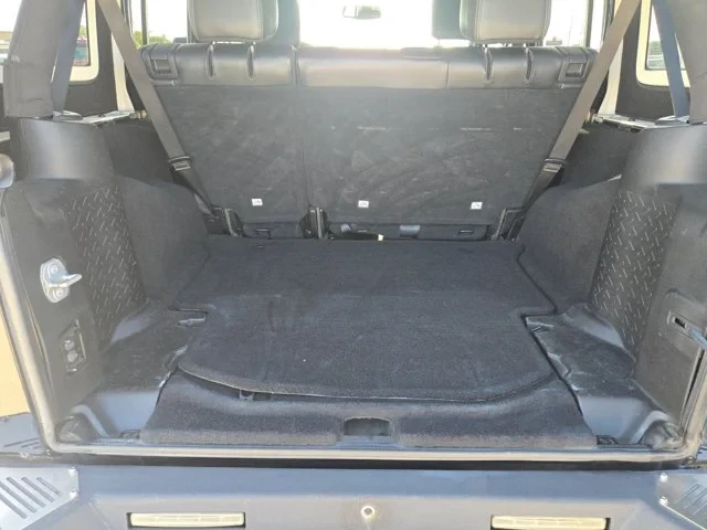 2018 Jeep JK Wrangler - Image 16 of 17