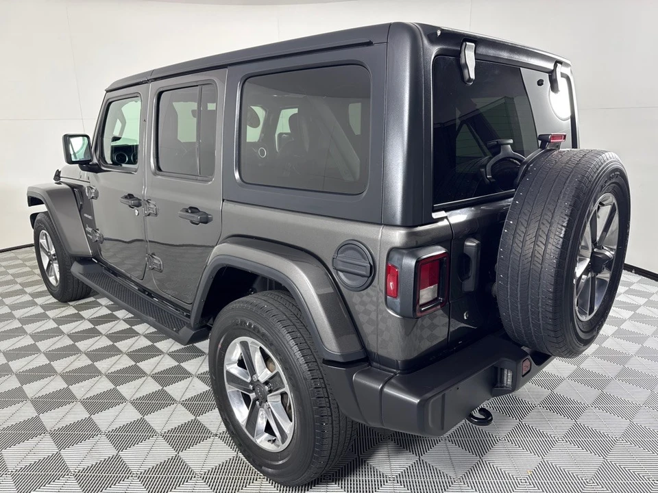 2018 Jeep JL Wrangler - Image 8 of 12