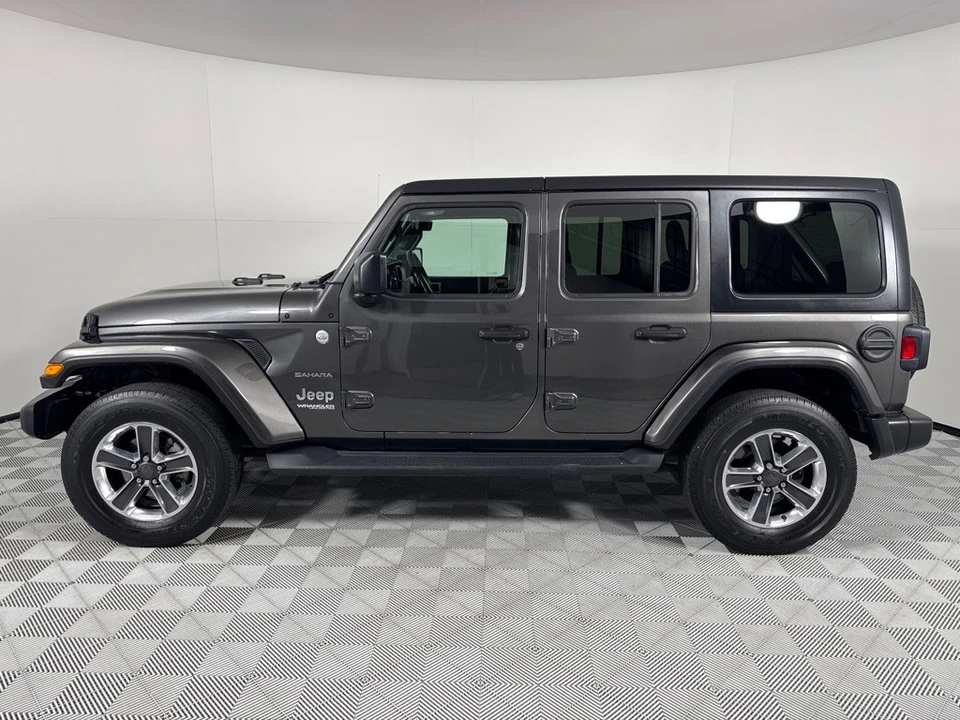 2018 Jeep JL Wrangler - Image 9 of 12