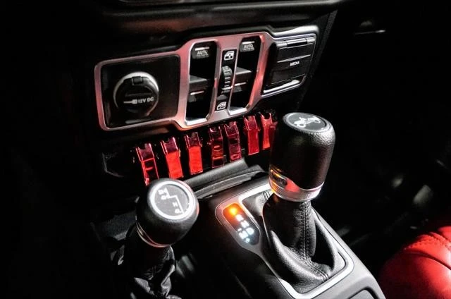 2018 Jeep Wrangler - Image 12 of 22