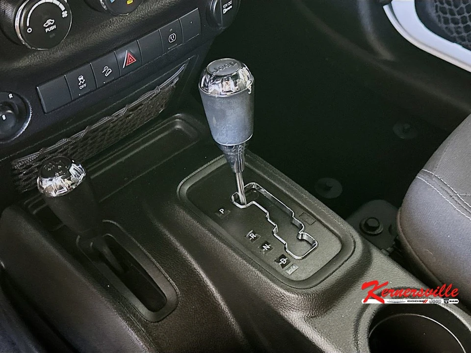 2018 Jeep JK Wrangler - Image 16 of 24