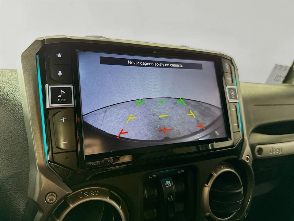 2018 Jeep Wrangler - Image 9 of 31
