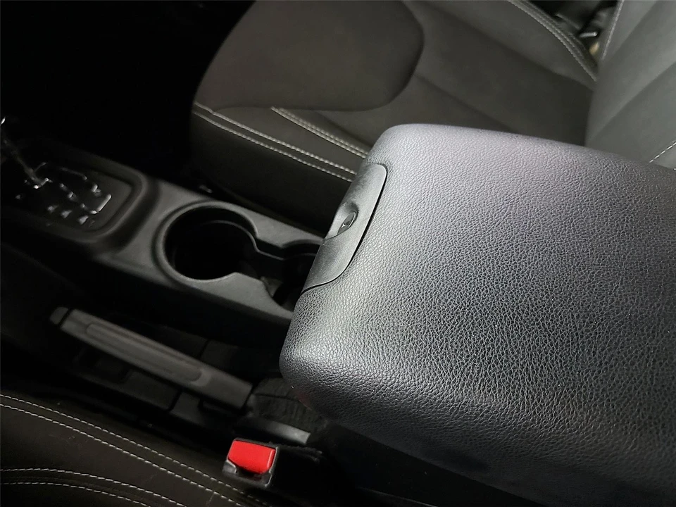 2018 Jeep Wrangler - Image 7 of 31