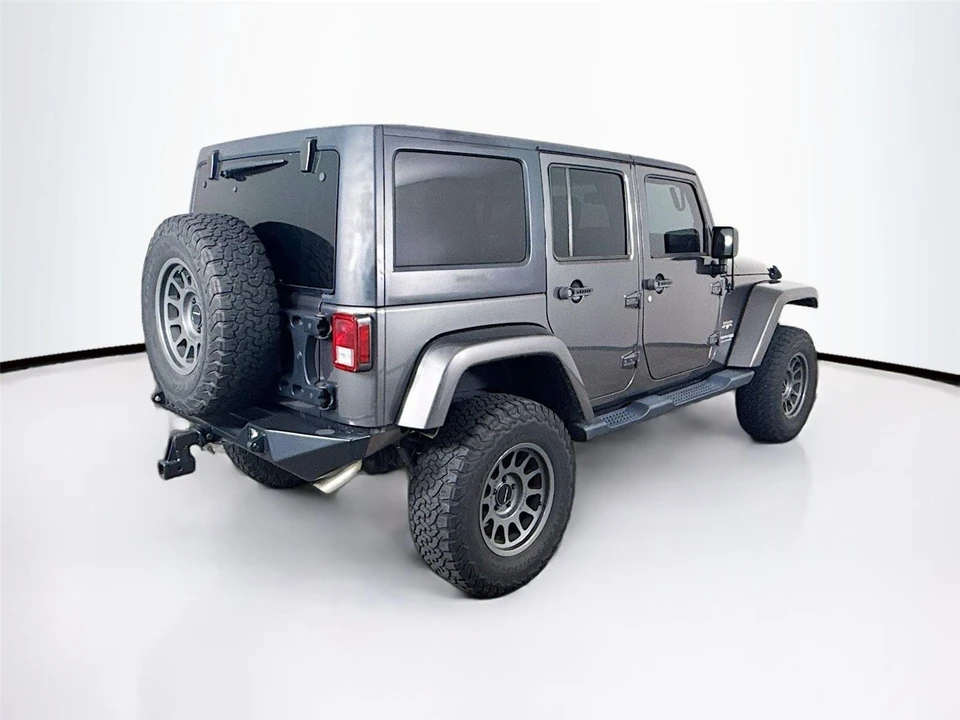 2018 Jeep - Image 10 of 12