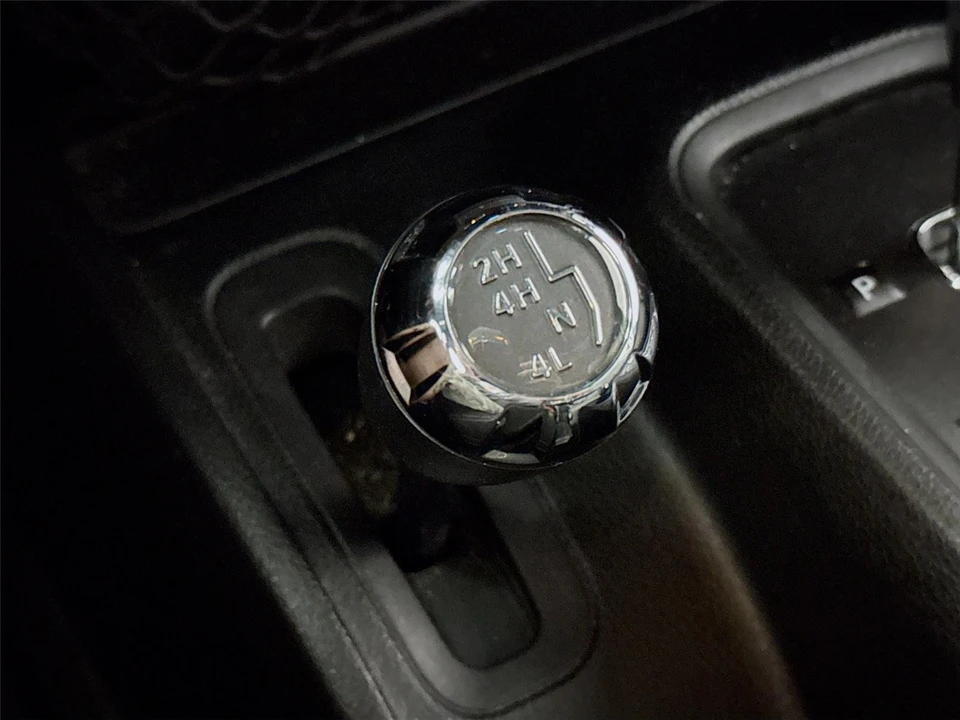 2018 Jeep Wrangler - Image 10 of 31