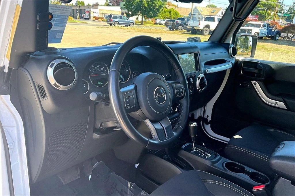 2018 Jeep JK Wrangler - Image 18 of 31