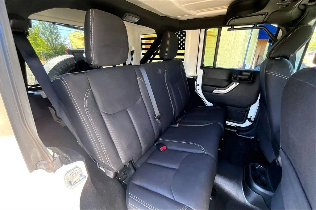 2018 Jeep JK Wrangler - Image 20 of 31