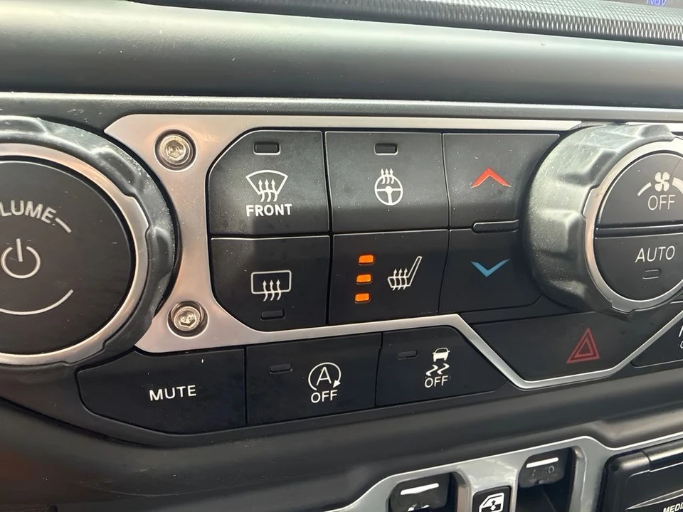 2018 Jeep JK Wrangler - Image 15 of 28