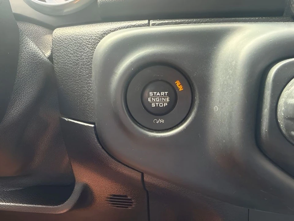 2018 Jeep JK Wrangler - Image 16 of 28