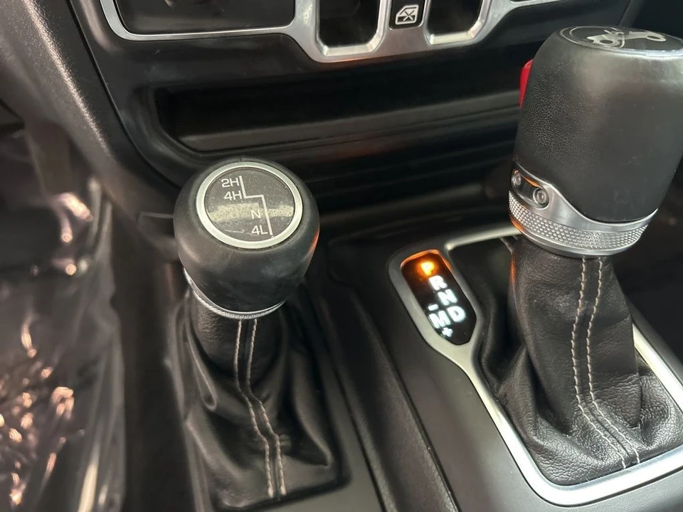 2018 Jeep JL Wrangler - Image 9 of 12