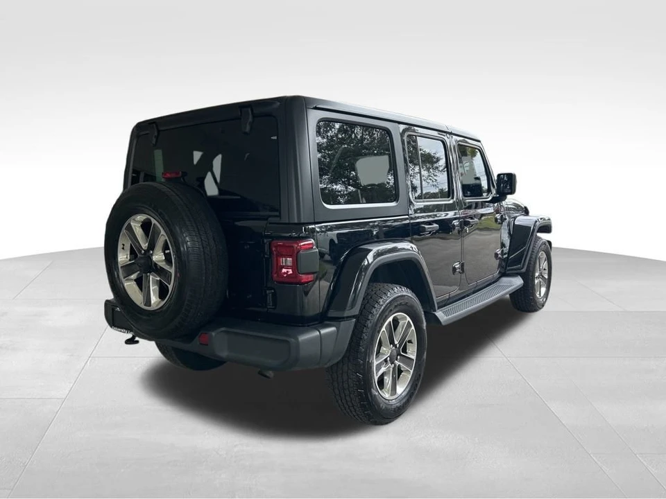2018 Jeep JL Wrangler - Image 3 of 12