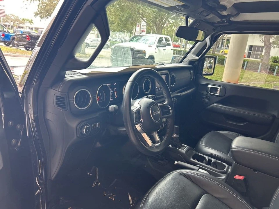 2018 Jeep JL Wrangler - Image 6 of 12
