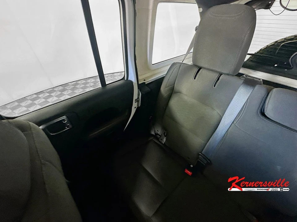 2018 Jeep JL Wrangler - Image 12 of 21