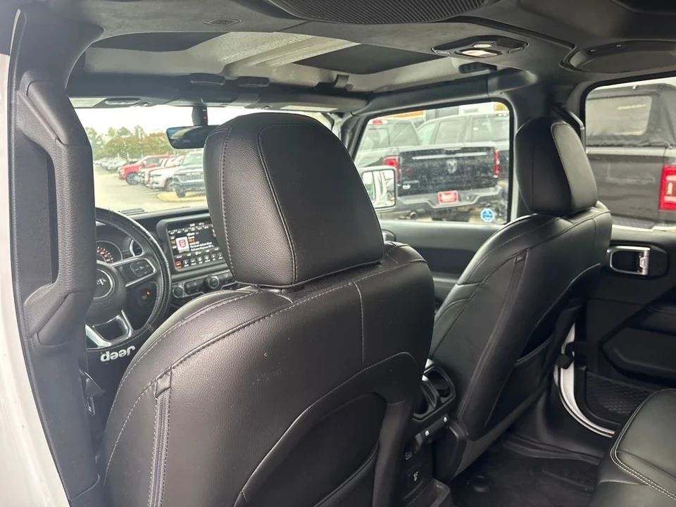 2018 Jeep JL Wrangler - Image 10 of 12