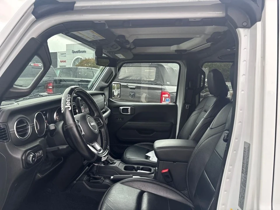 2018 Jeep JL Wrangler - Image 2 of 12