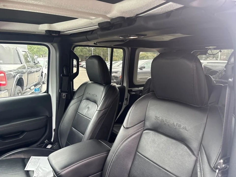 2018 Jeep JL Wrangler - Image 11 of 12