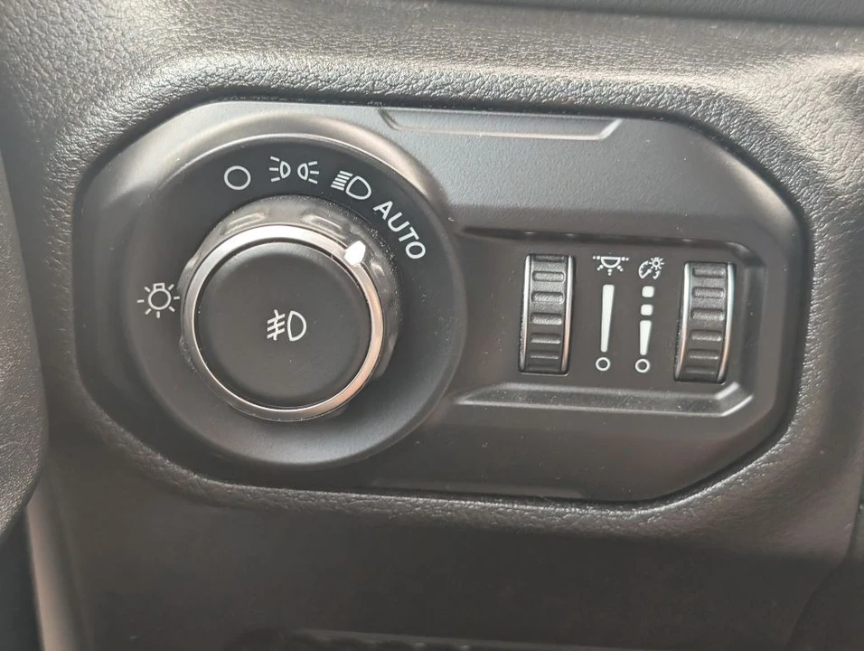 2018 Jeep JL Wrangler - Image 10 of 21