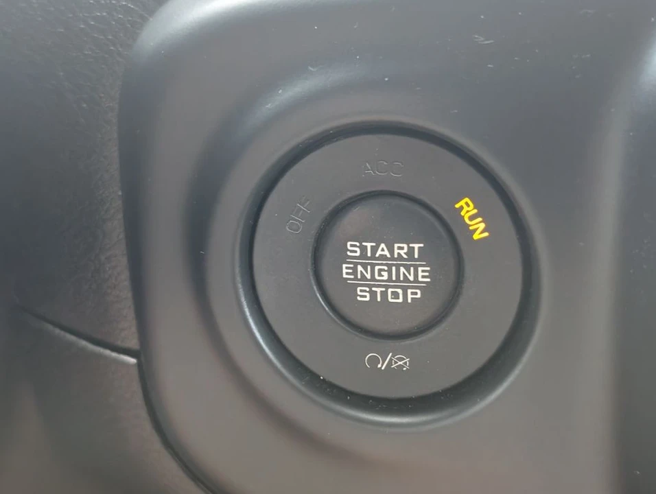 2018 Jeep JL Wrangler - Image 15 of 21