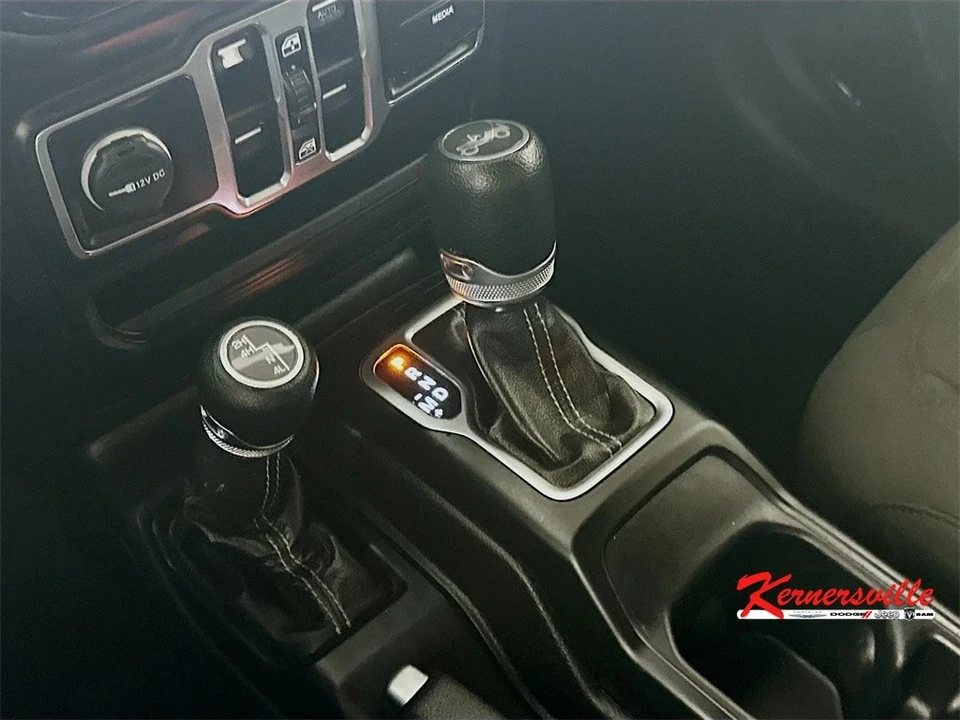 2018 Jeep JL Wrangler - Image 16 of 21