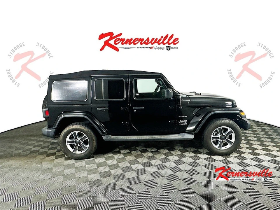 2018 Jeep Wrangler - Image 8 of 12