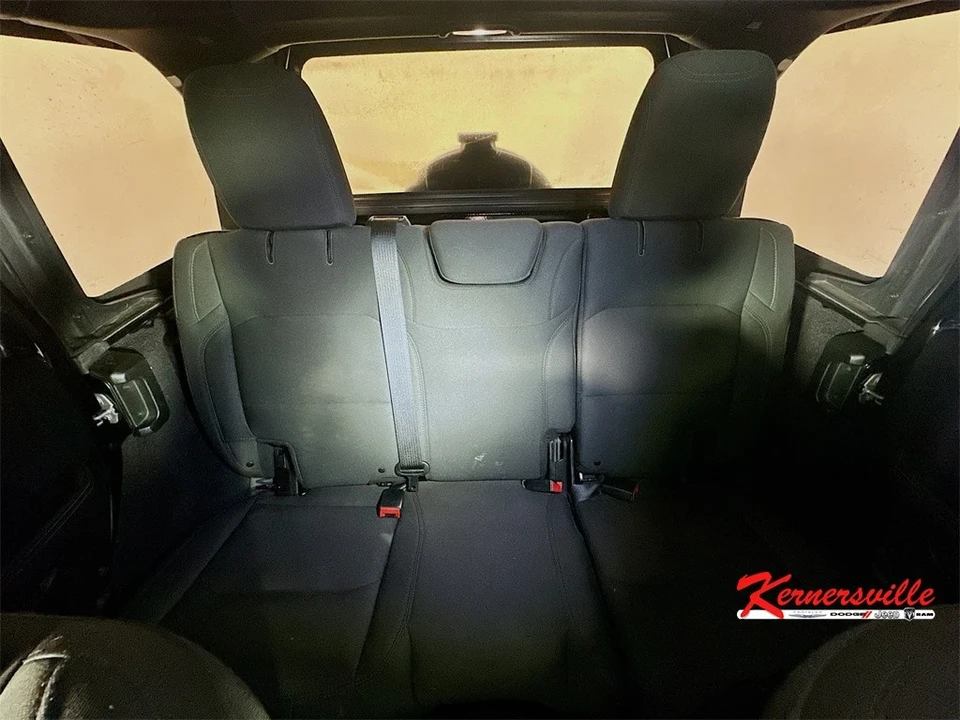 2018 Jeep JL Wrangler - Image 13 of 21