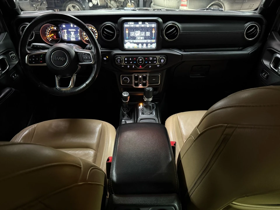 2018 Jeep JL Wrangler - Image 10 of 12