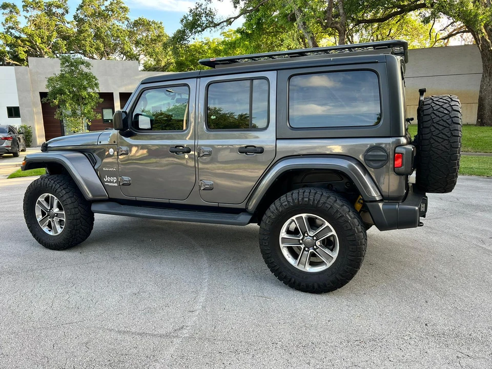 2018 Jeep JL Wrangler - Image 15 of 31