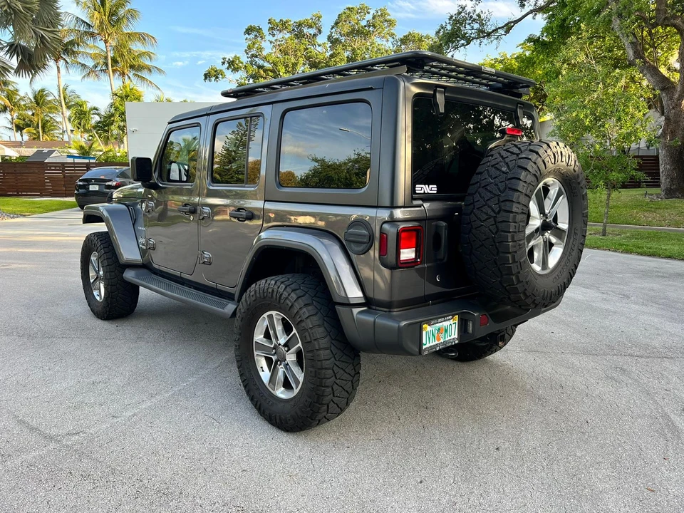2018 Jeep JL Wrangler - Image 16 of 31