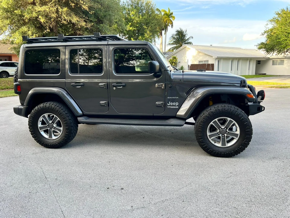 2018 Jeep JL Wrangler - Image 21 of 31