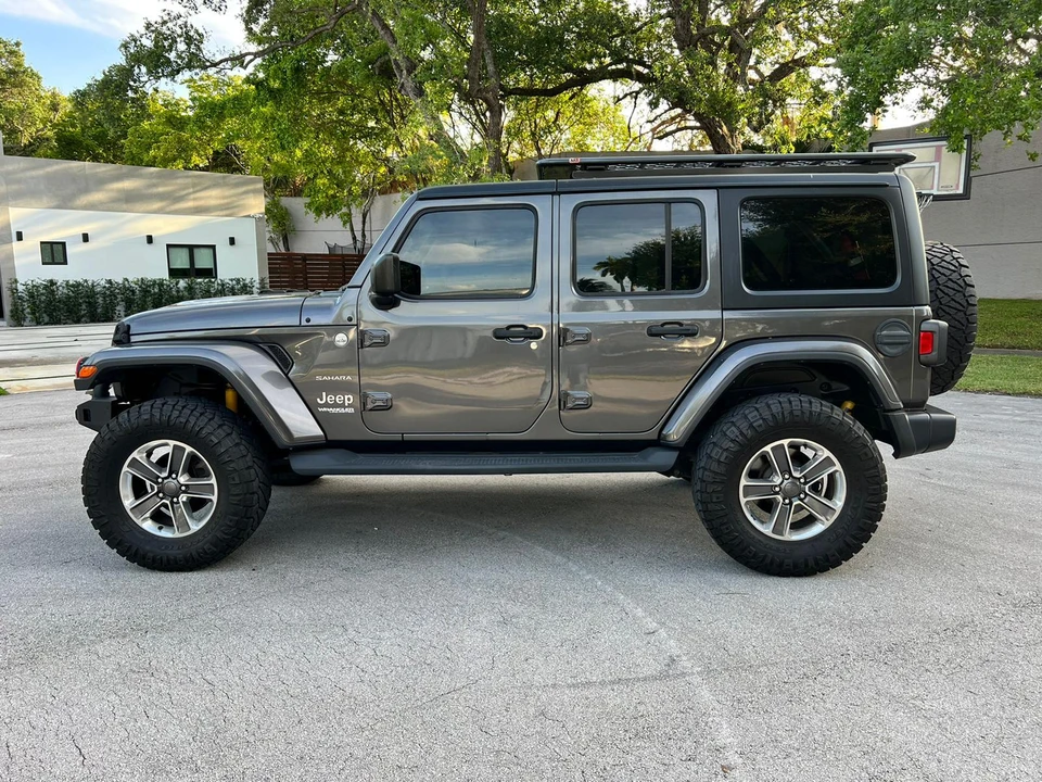 2018 Jeep JL Wrangler - Image 13 of 31