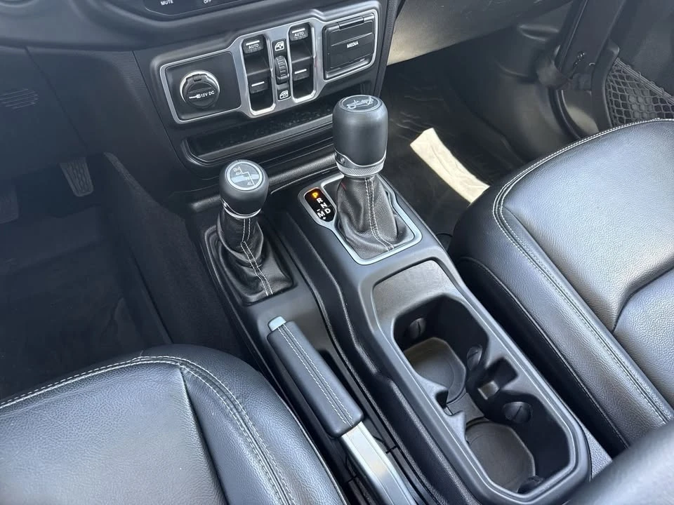 2018 Jeep JK Wrangler - Image 15 of 20