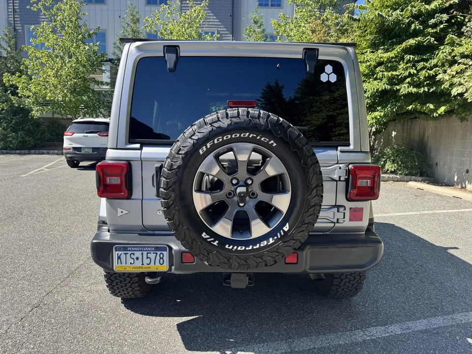 2018 Jeep JL Wrangler - Image 14 of 31