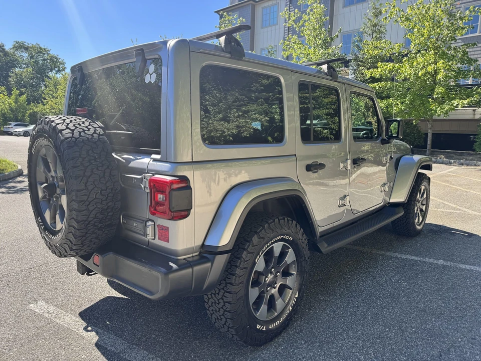 2018 Jeep JL Wrangler - Image 16 of 31