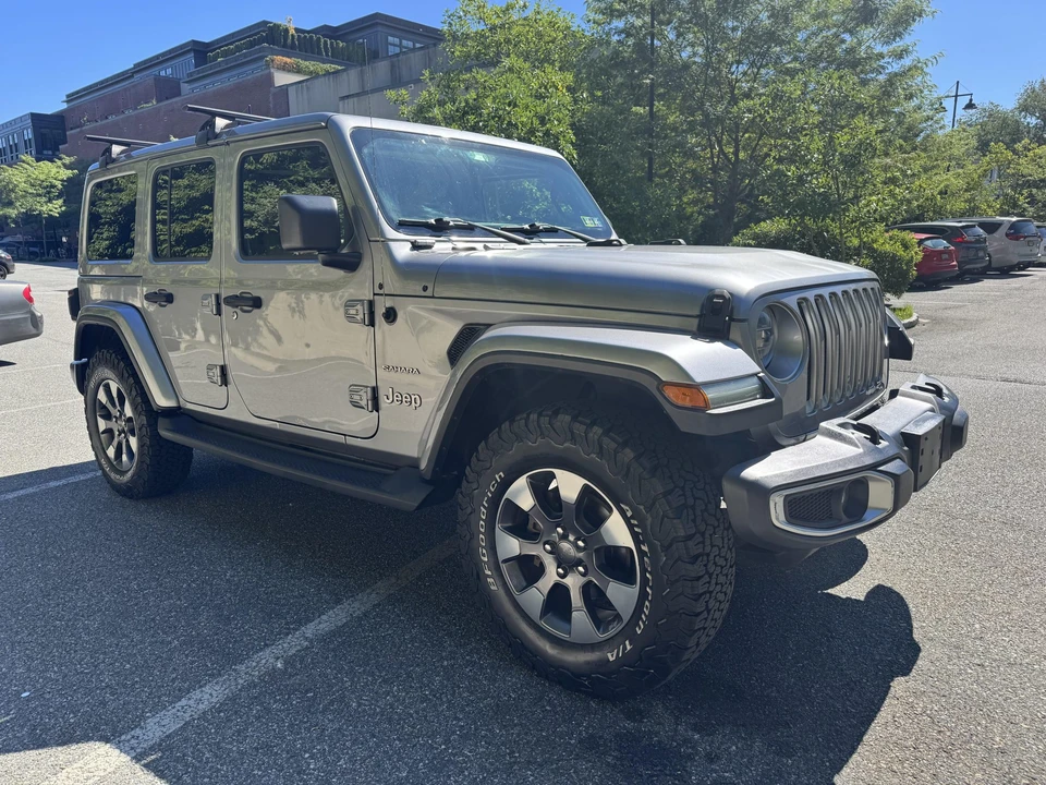 2018 Jeep JL Wrangler - Image 2 of 31
