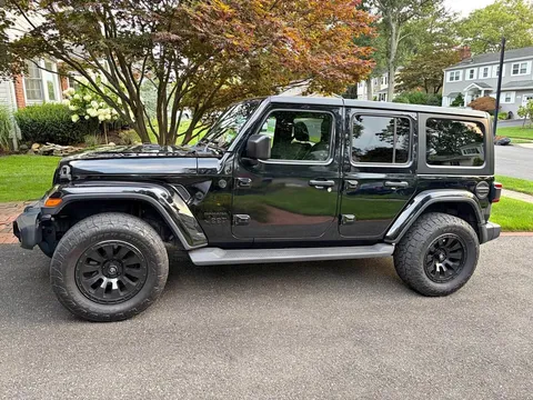 2018 Jeep Wrangler Unlimited Sahara Altitude Sport Utility 4D