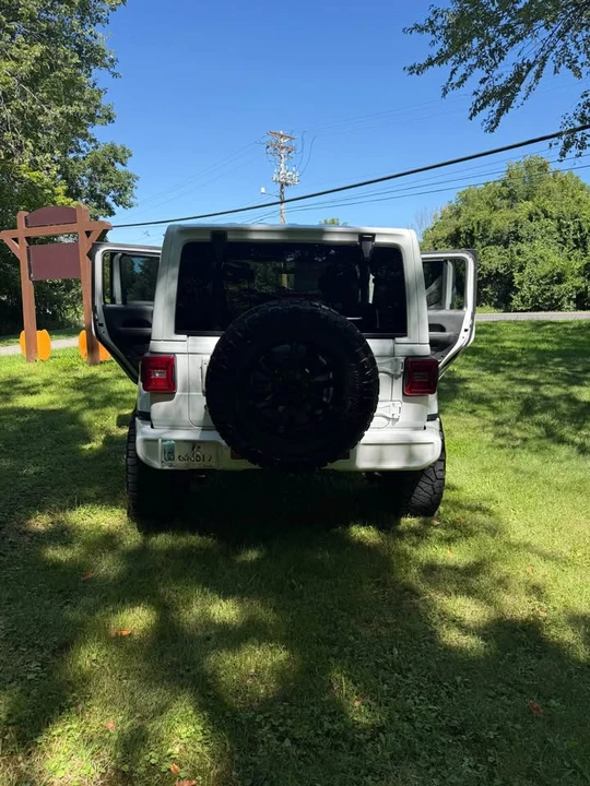 2018 Jeep JK Wrangler - Image 15 of 19