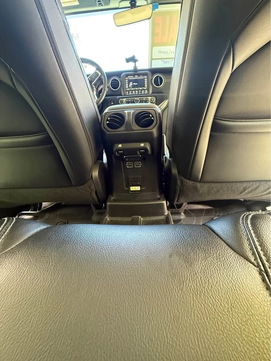 2018 Jeep JK Wrangler - Image 10 of 19