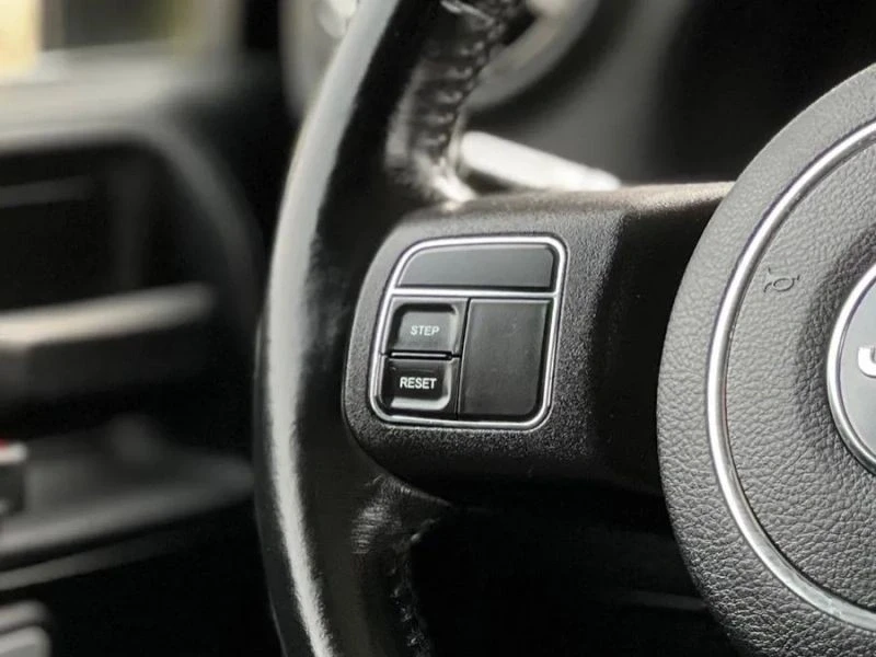 2018 Jeep JK Wrangler - Image 11 of 12