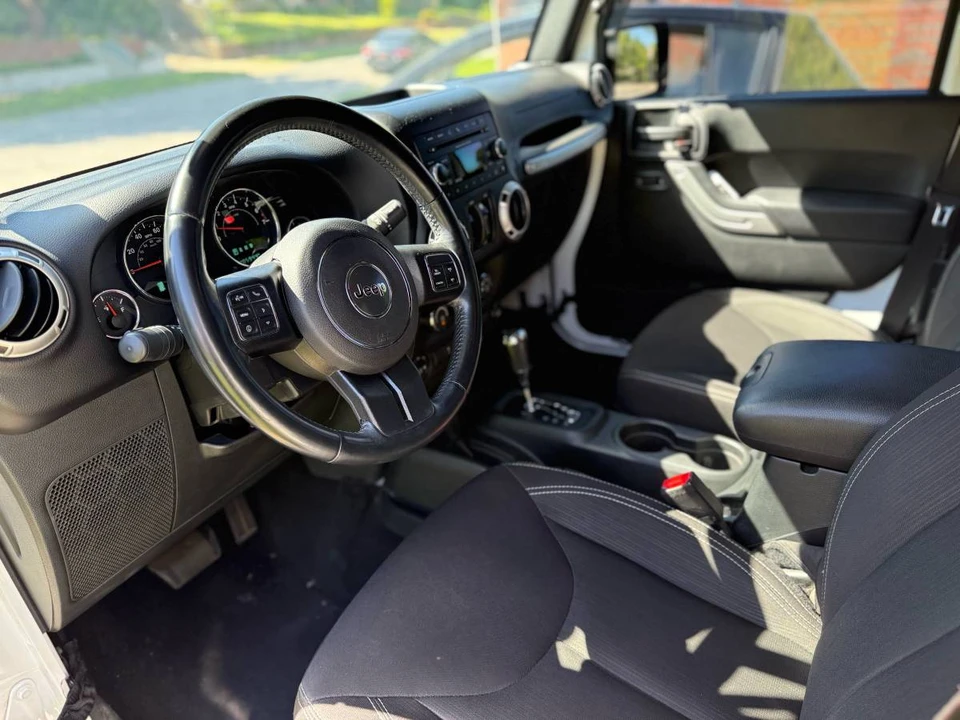 2018 Jeep JK Wrangler - Image 6 of 22