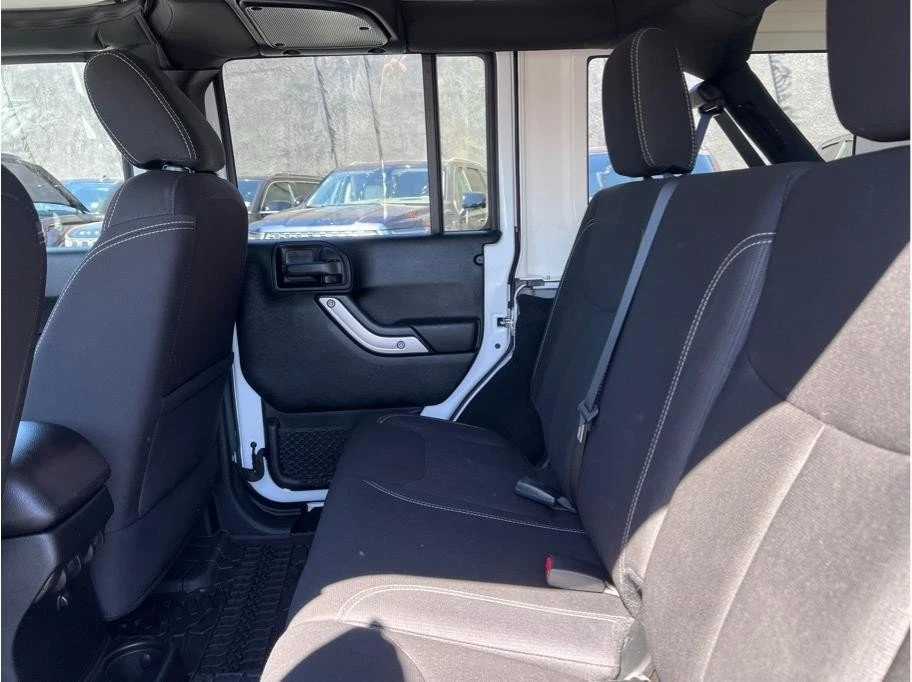 2018 Jeep JK Wrangler - Image 14 of 20