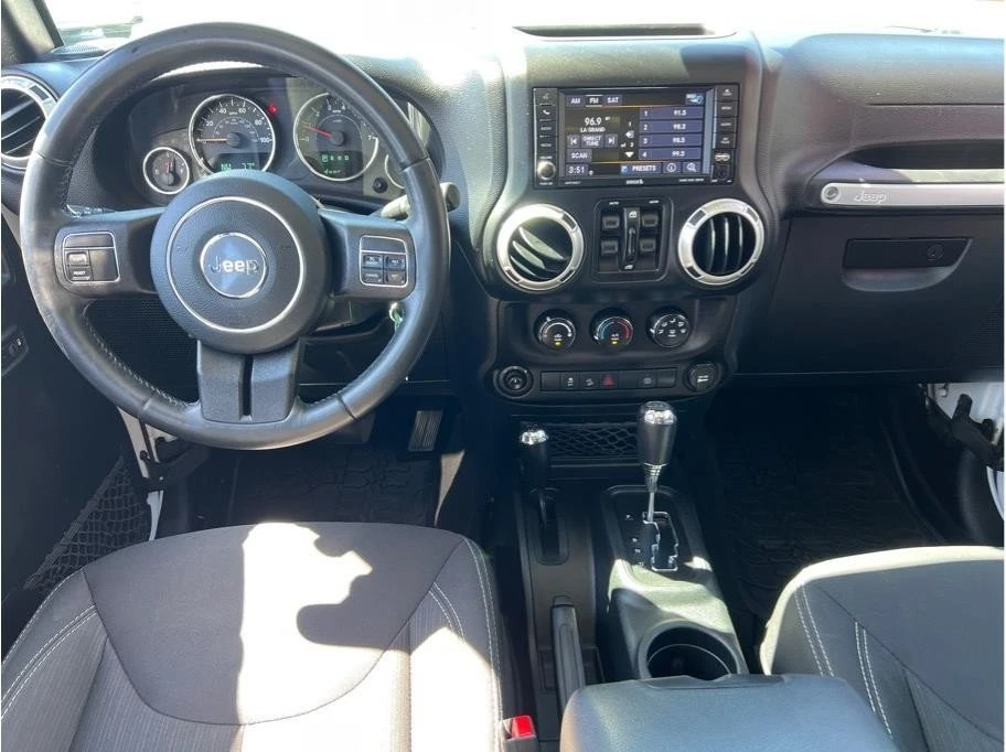 2018 Jeep JK Wrangler - Image 15 of 20