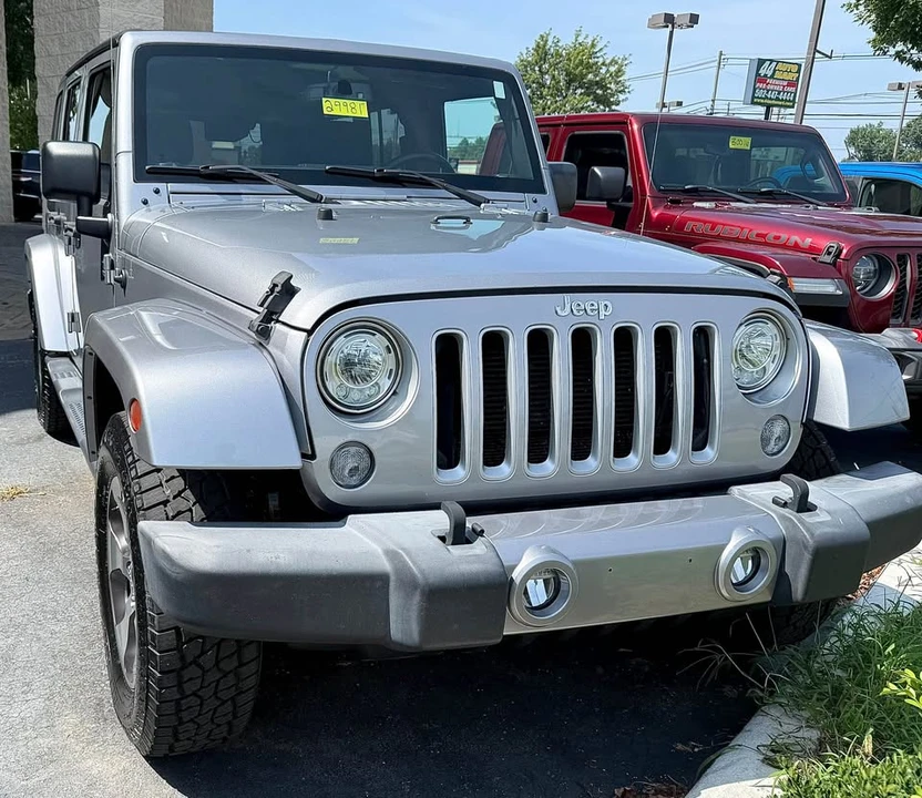 2018 Jeep JK Wrangler - Image 2 of 9