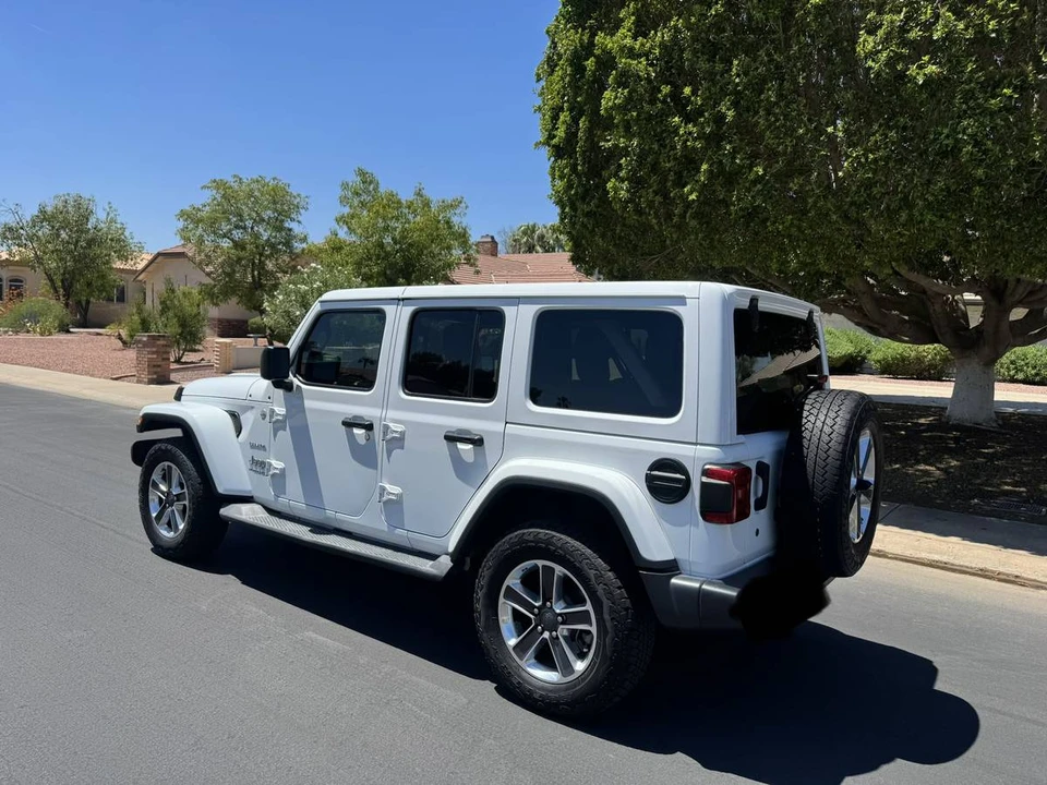 2018 Jeep JL Wrangler - Image 6 of 12
