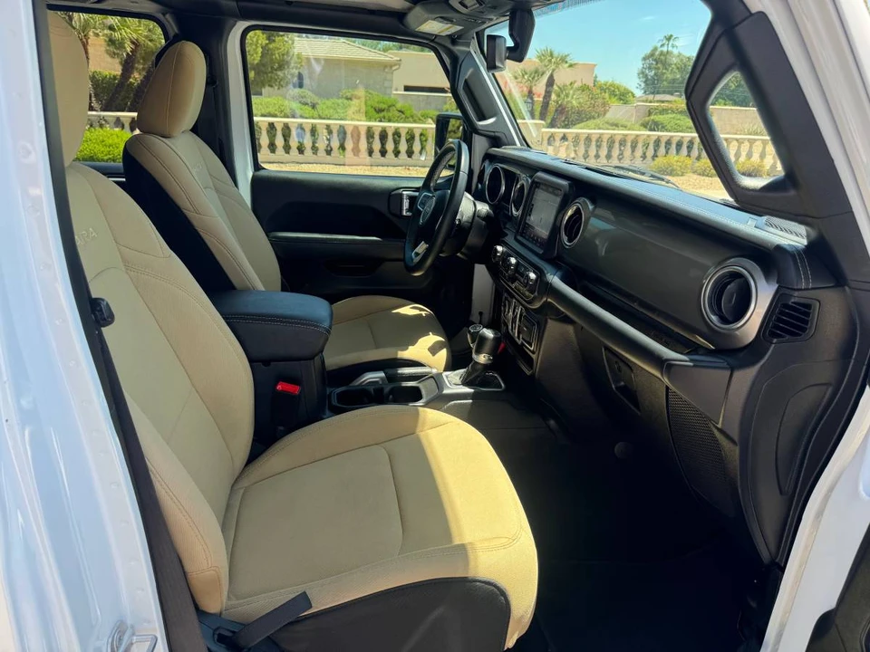 2018 Jeep JL Wrangler - Image 12 of 12