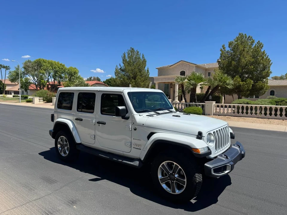 2018 Jeep JL Wrangler - Image 2 of 12