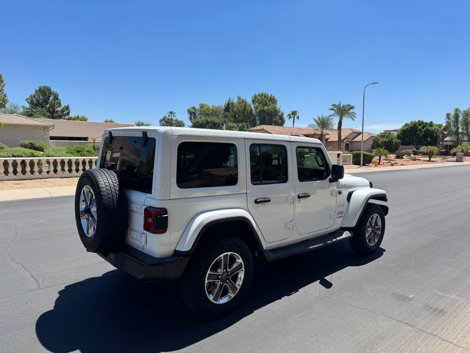 2018 Jeep JL Wrangler - Image 4 of 12